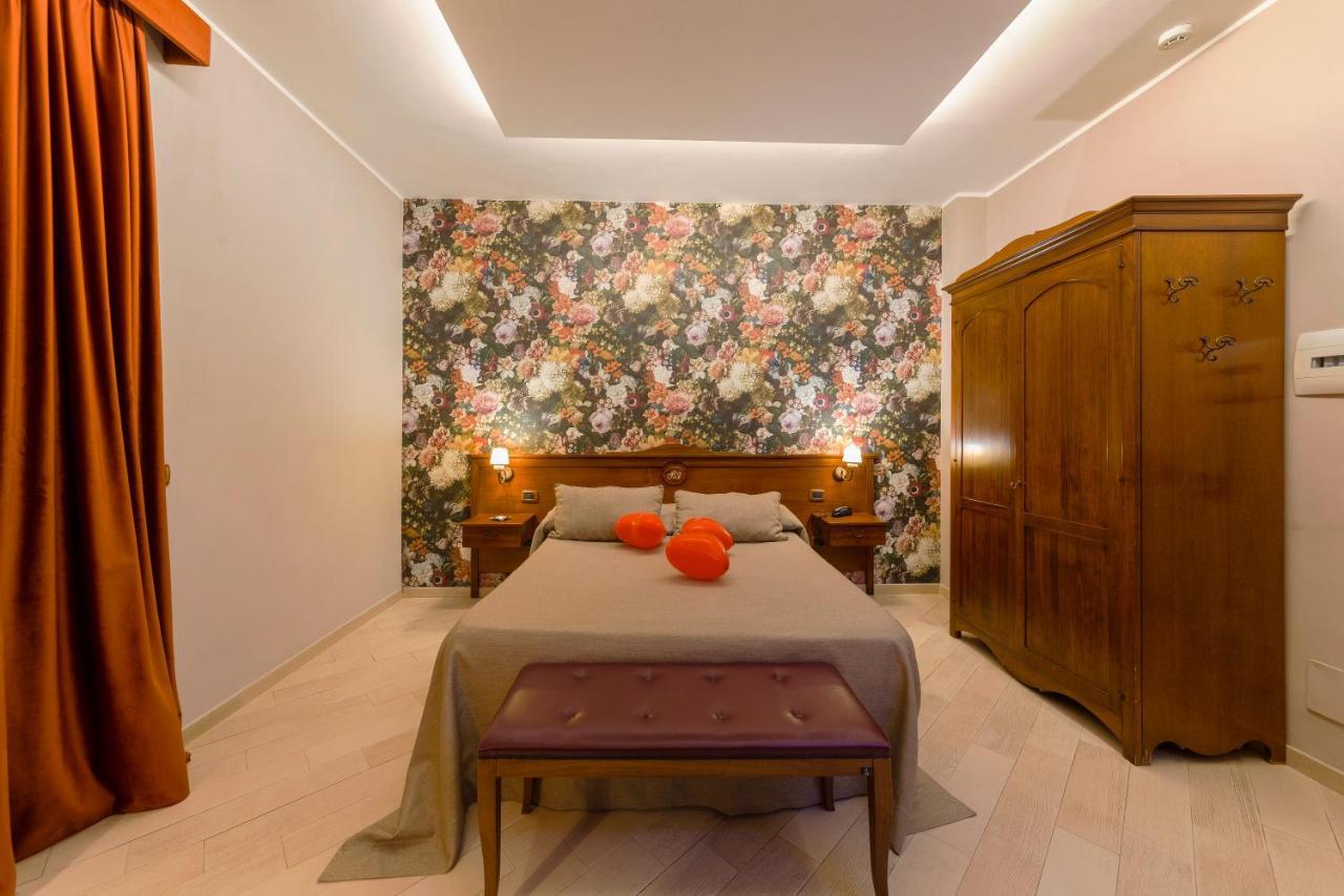 Hotel Vogue Licola Kültér fotó