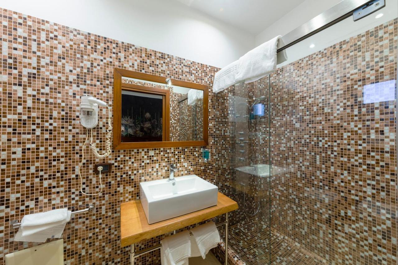 Hotel Vogue Licola Kültér fotó