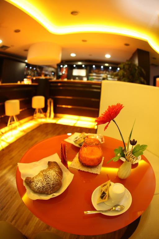 Hotel Vogue Licola Kültér fotó