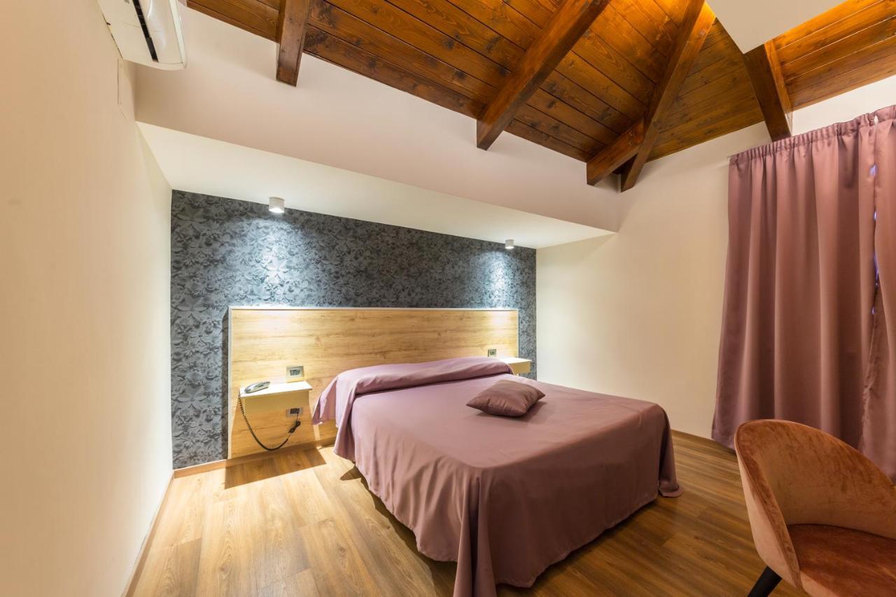 Hotel Vogue Licola Kültér fotó