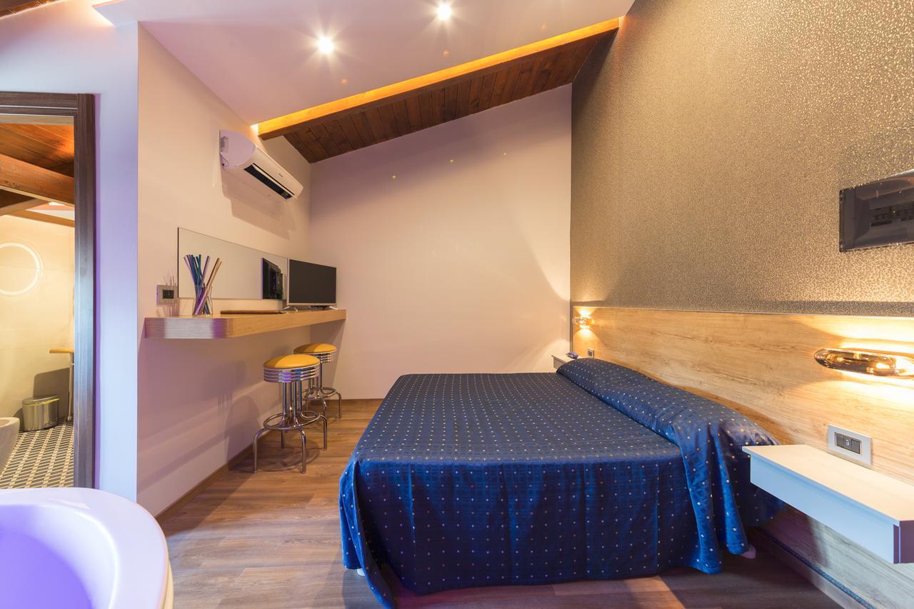 Hotel Vogue Licola Kültér fotó
